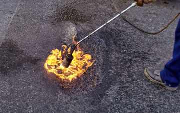 East Torrington flat roofing repairs